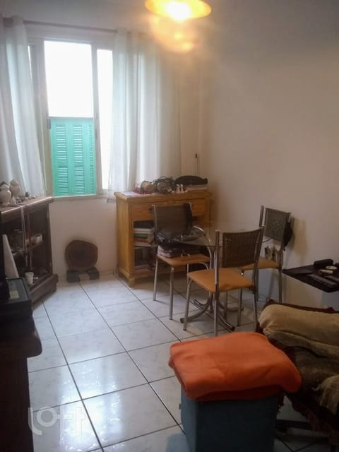 Image 3 - 223915